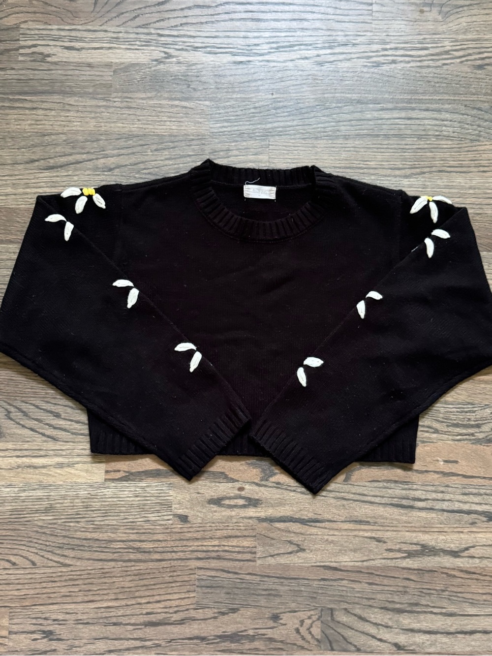 Altar’d State Cropped Sweater! 🌼